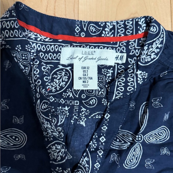 Paisley print navy blue and white tank top button down shirt. - Picture 2 of 2